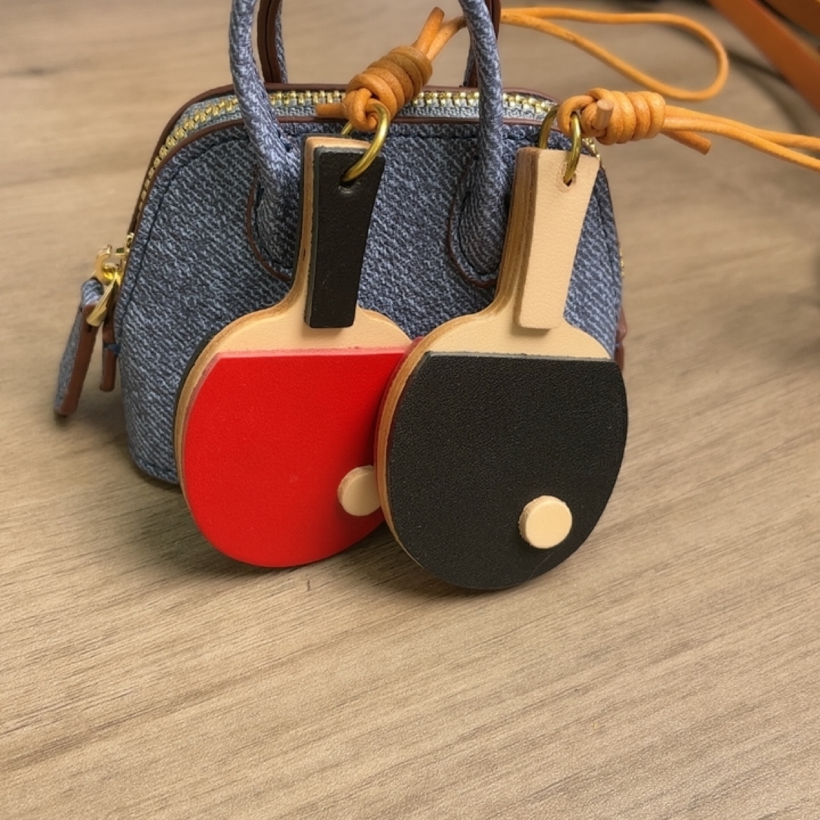 Genuine Leather Table Tennis K - Table Tennis Keychain ulasan dan harga